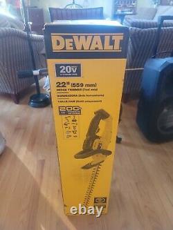 Dewalt 20v Max Li-Ion 22 In. Hedge Trimmer (Tool Only) DCHT820B BRAND NEW