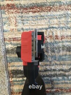 Milwaukee 2527-20 M12 FUEL HATCHET Li-Ion 6 in. Pruning Saw Tool & Battery Only