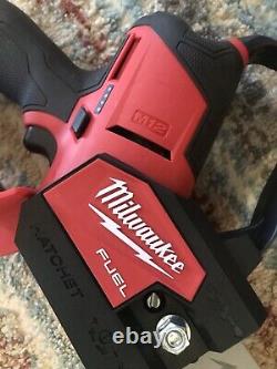 Milwaukee 2527-20 M12 FUEL HATCHET Li-Ion 6 in. Pruning Saw Tool & Battery Only